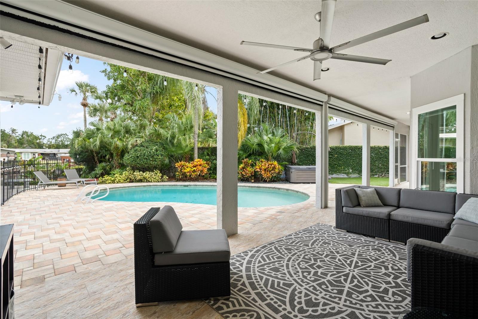 MAITLAND ISLE - Residential