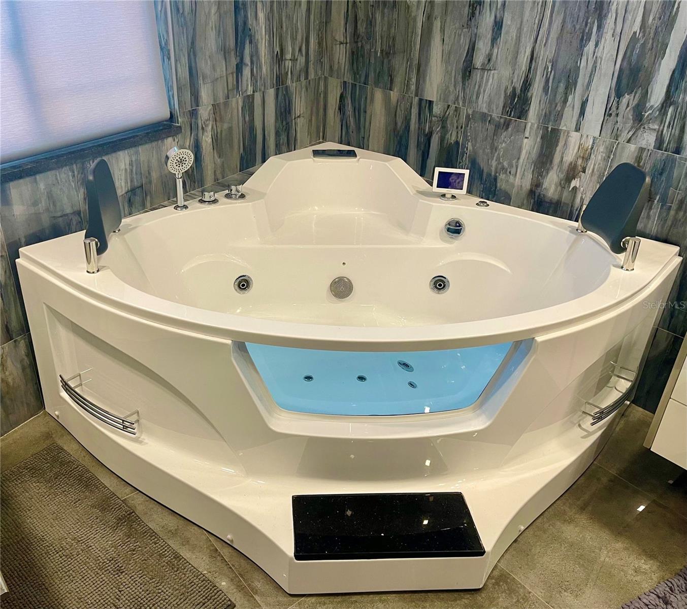 MANASOTA KEY - Residential