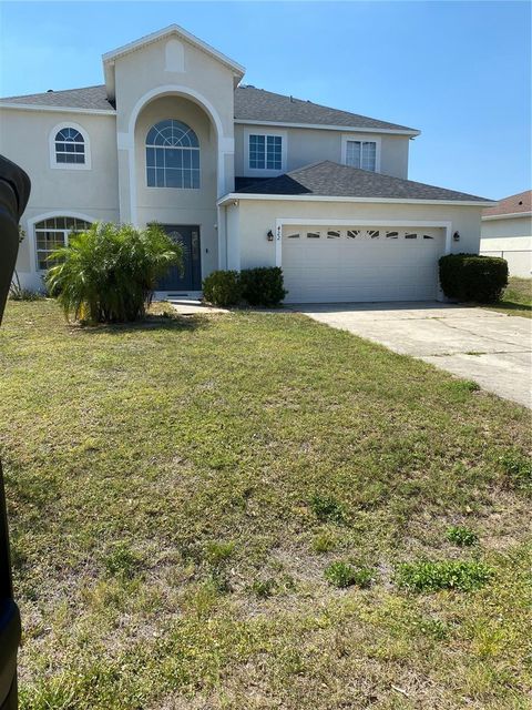 Photo of 422 Lakeview Road, Kissimmee, FL 34759 (MLS # O6302472)