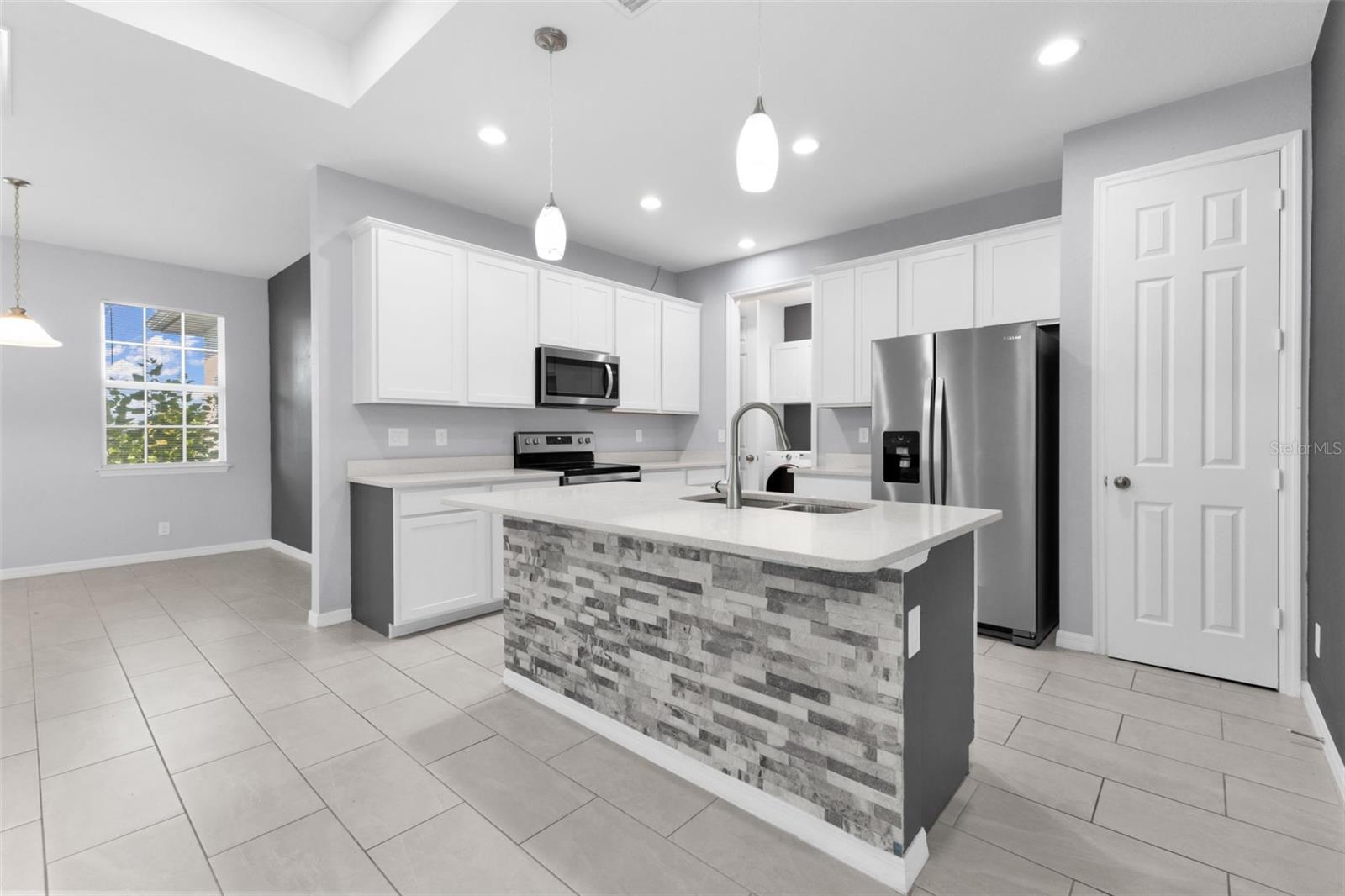 PUNTA GORDA ISLES SEC 16 - Residential