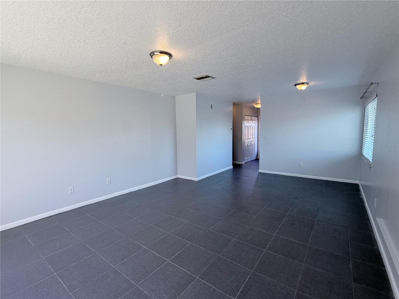 LAURELWOOD CONDO - Residential