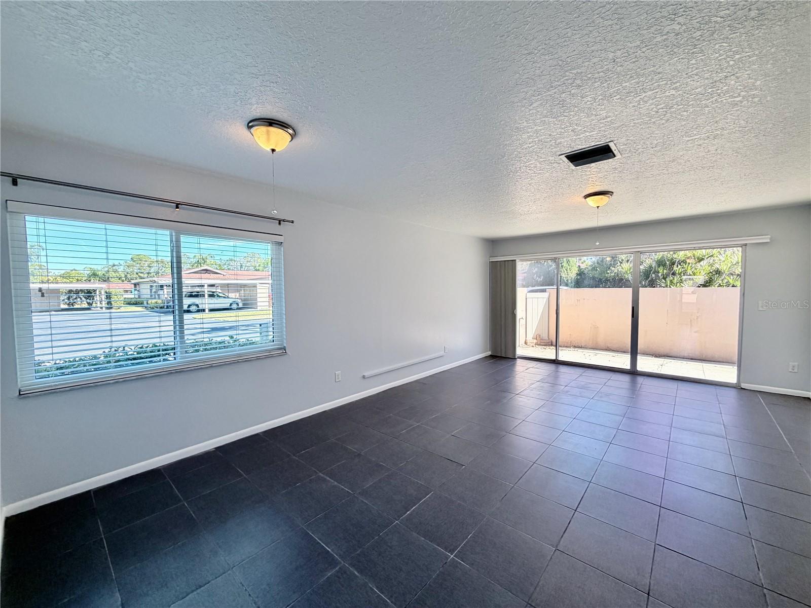 LAURELWOOD CONDO - Residential