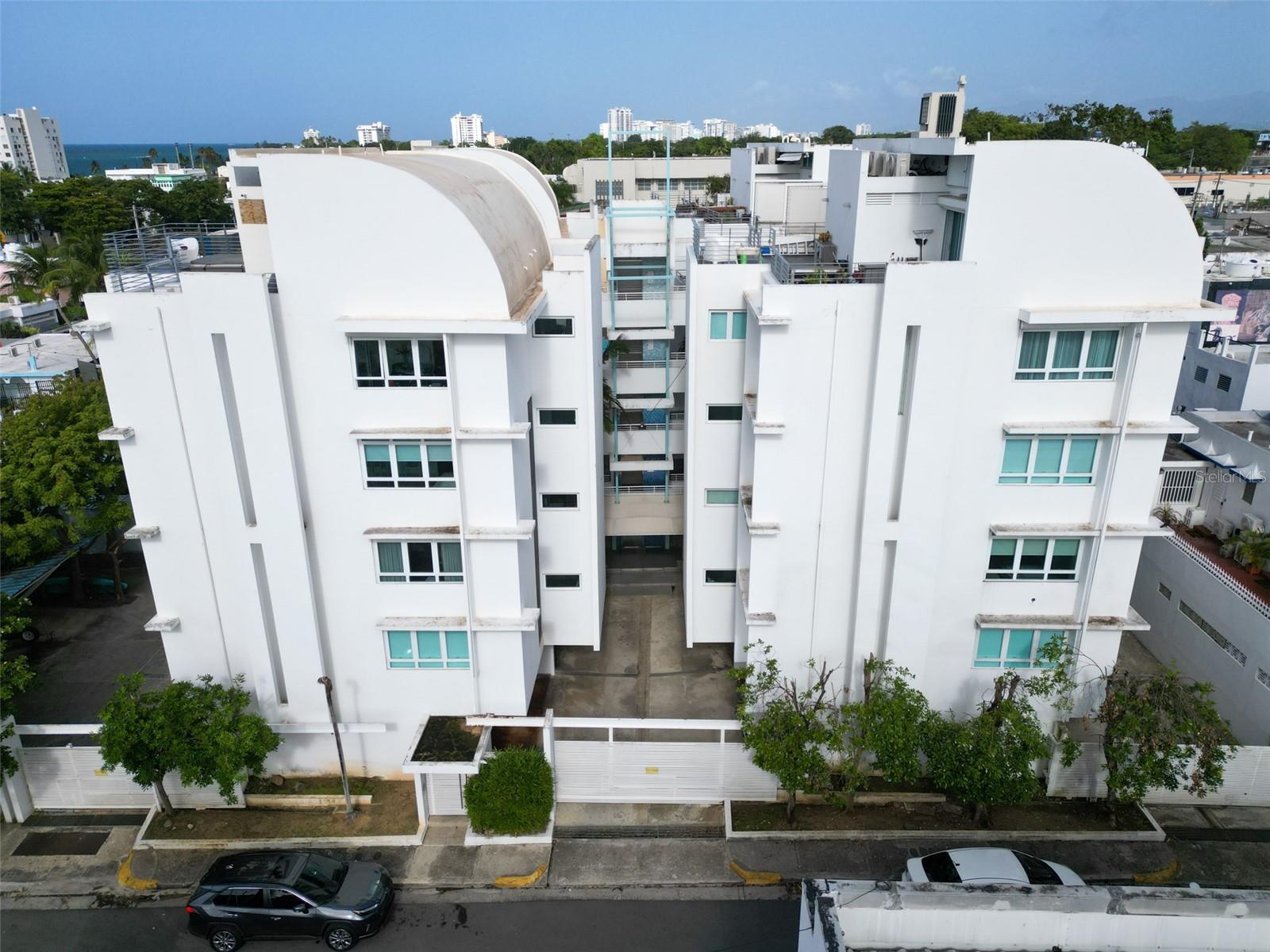 Wake up just steps from the sand in this stylish, fully furnished one-bedroom apartment located in the heart of San Juan’s most vibrant neighborhood. Tucked between Calle LoÃza and McLeary Avenue on Calle San Miguel, this apartment places you just a five minute walk from Ocean Park Beach and around the corner from San Juan’s best restaurants, cafes, cocktail bars, and boutiques.
The apartment features an open, sunlit layout with brand-new furniture and modern appliances throughout. The bedroom offers a comfortable retreat with plenty of storage, while the living area flows effortlessly into the kitchen, creating a clean and modern space perfect for relaxing or entertaining.
To ensure comfort and peace of mind year-round, the building is equipped with a full backup generator, keeping power on even during outages.
Whether you're working remotely, spending your days by the beach, or enjoying the nightlife right outside your door, this unit gives you the freedom to live the lifestyle others dream about.
Live where others vacation. Available now, contact us to schedule a showing.