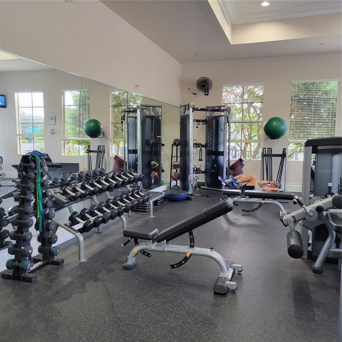 VENETIAN GOLF & RIVER CLUB PH 04C - Residential Lease