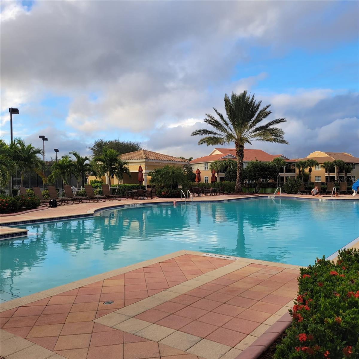 VENETIAN GOLF & RIVER CLUB PH 04C - Residential Lease