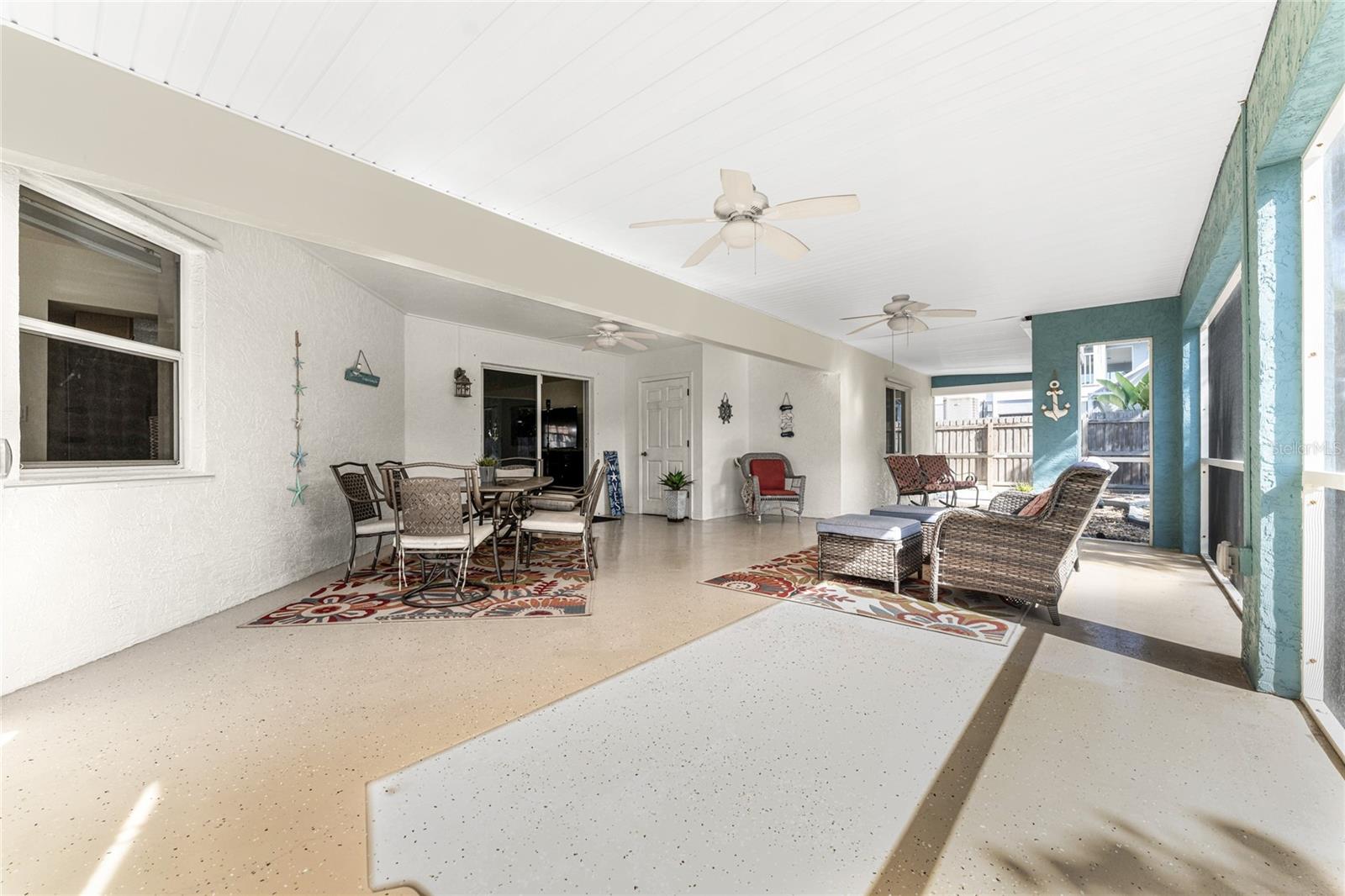 LEMON BAY HA - Residential