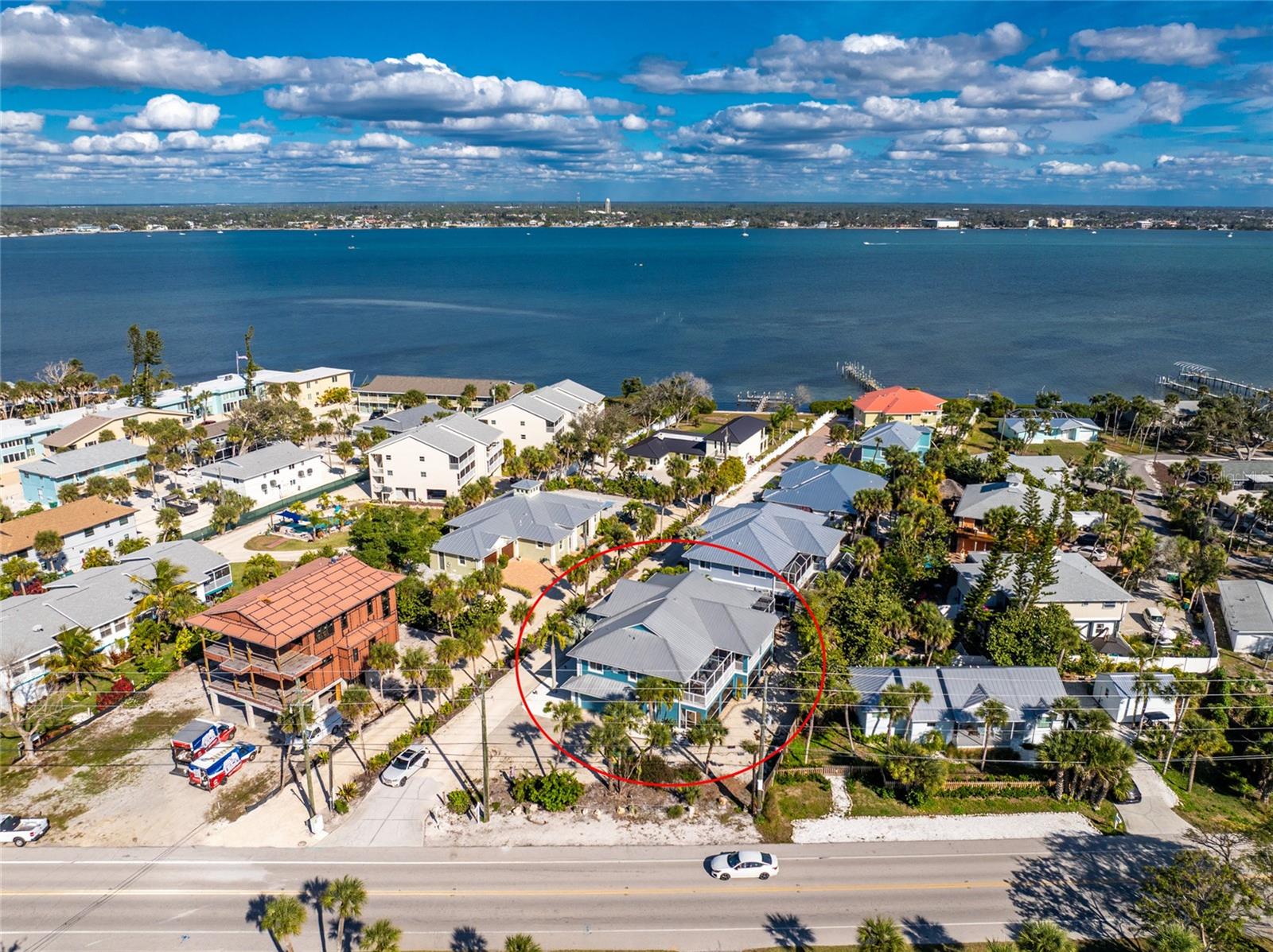 LEMON BAY HA - Residential