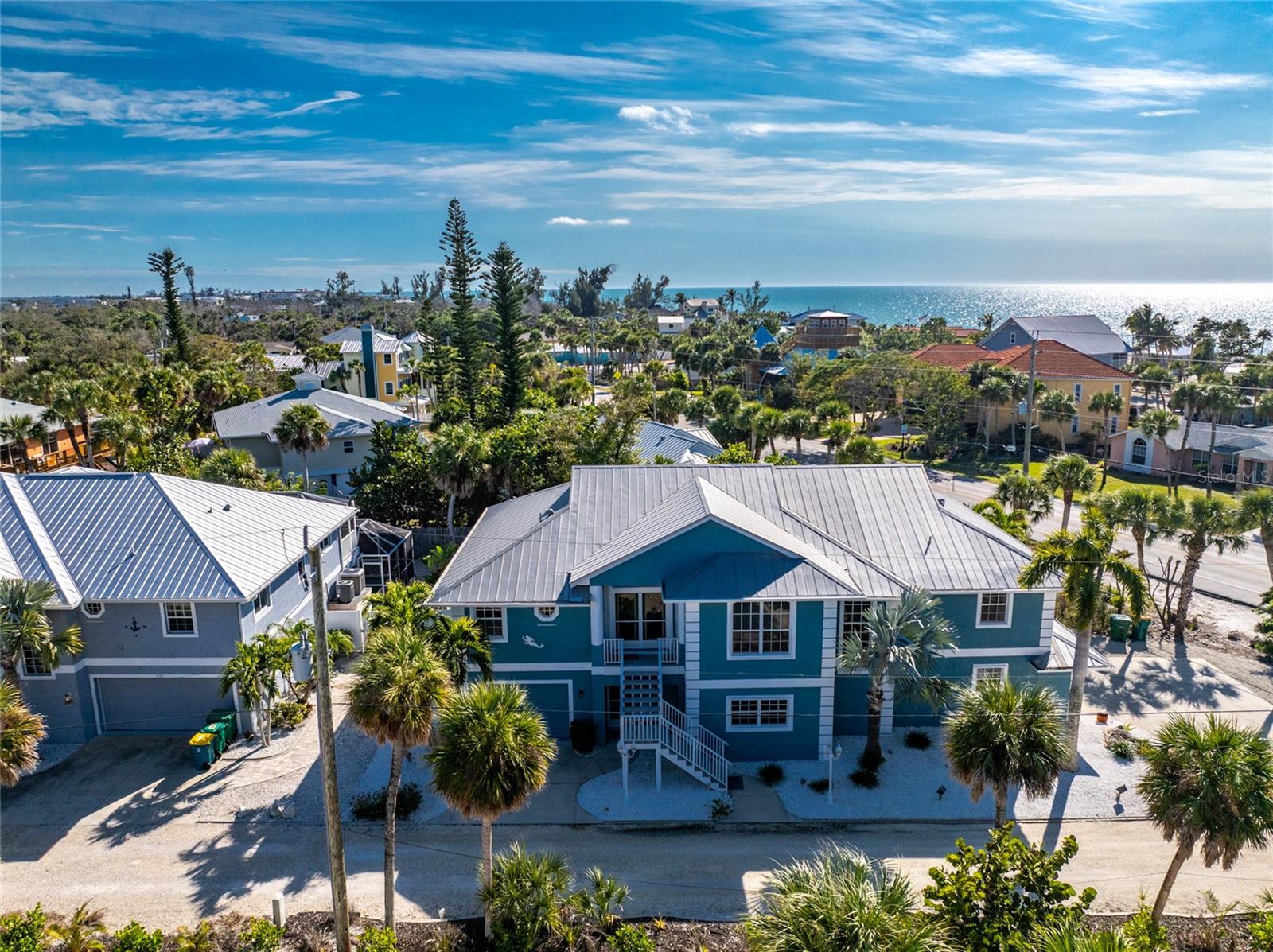 LEMON BAY HA - Residential