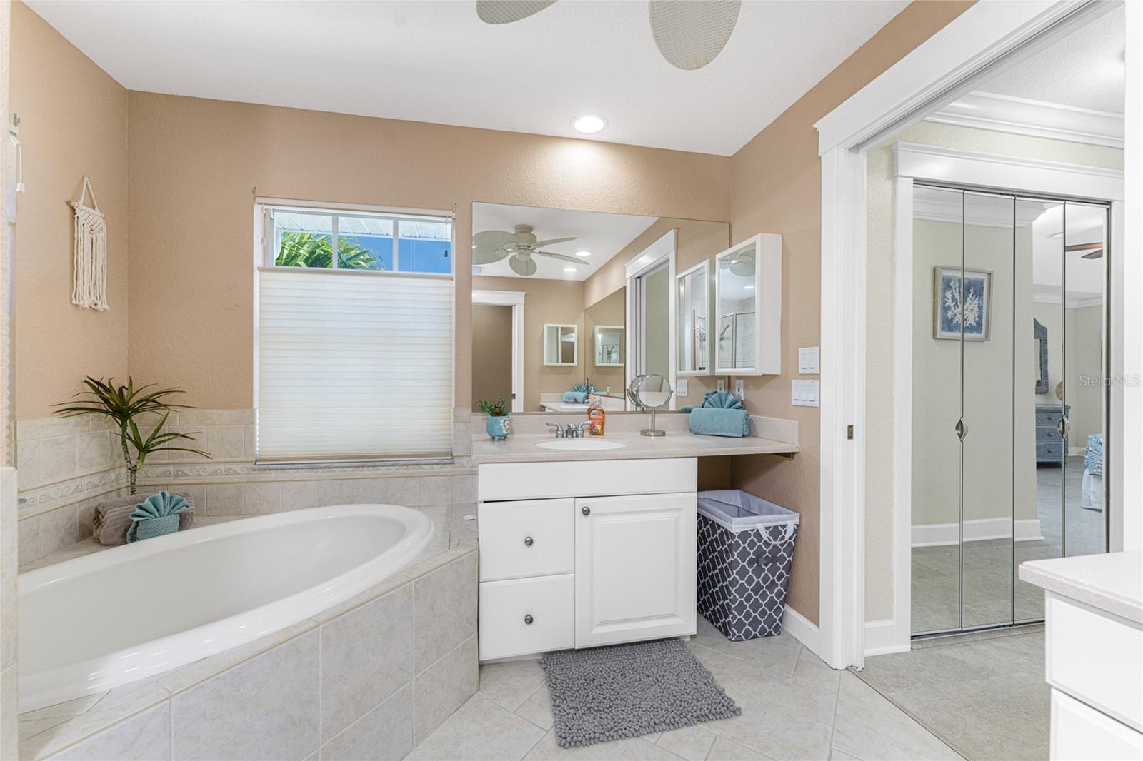 LEMON BAY HA - Residential