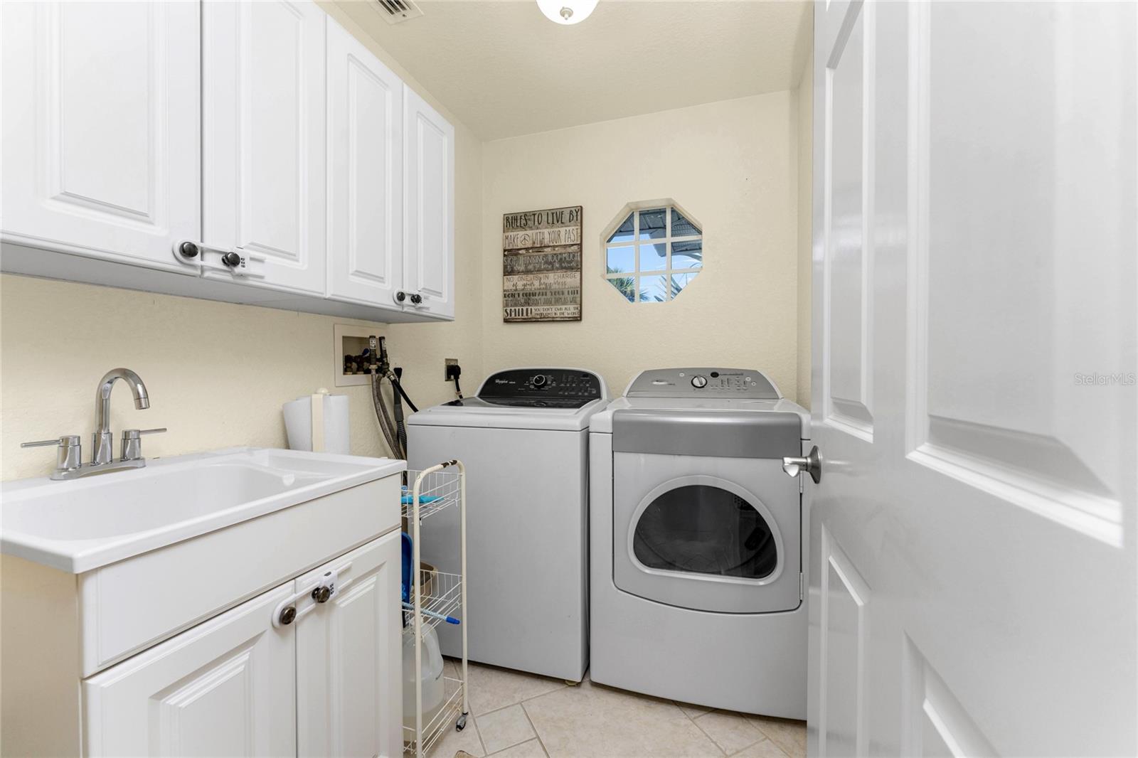 LEMON BAY HA - Residential