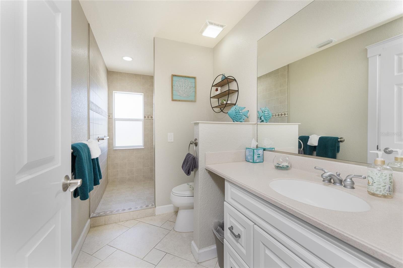 LEMON BAY HA - Residential