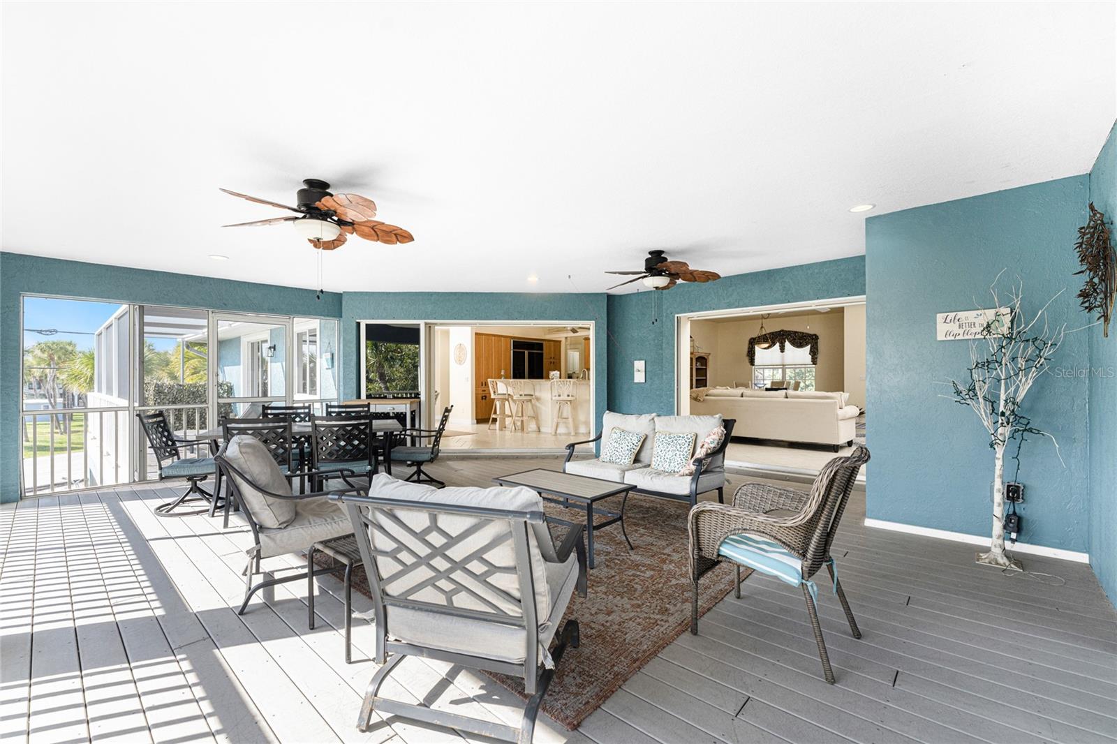 LEMON BAY HA - Residential