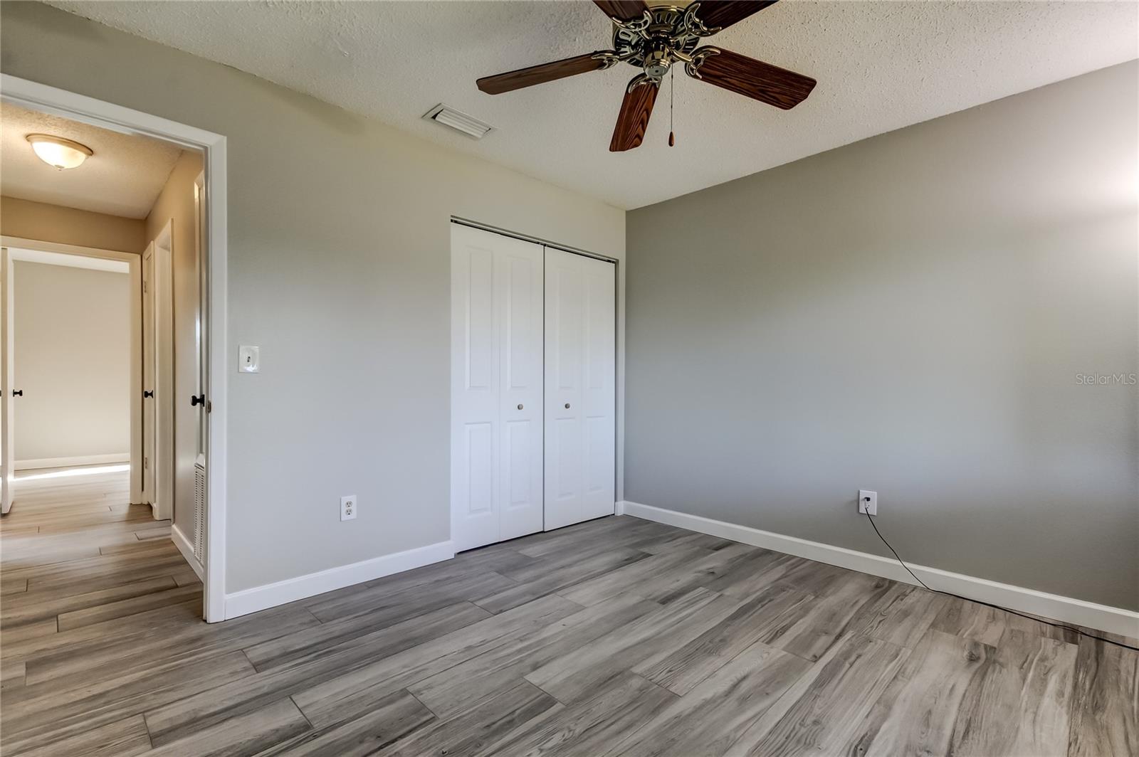 COUNTRY PLACE WEST UNIT II - Residential