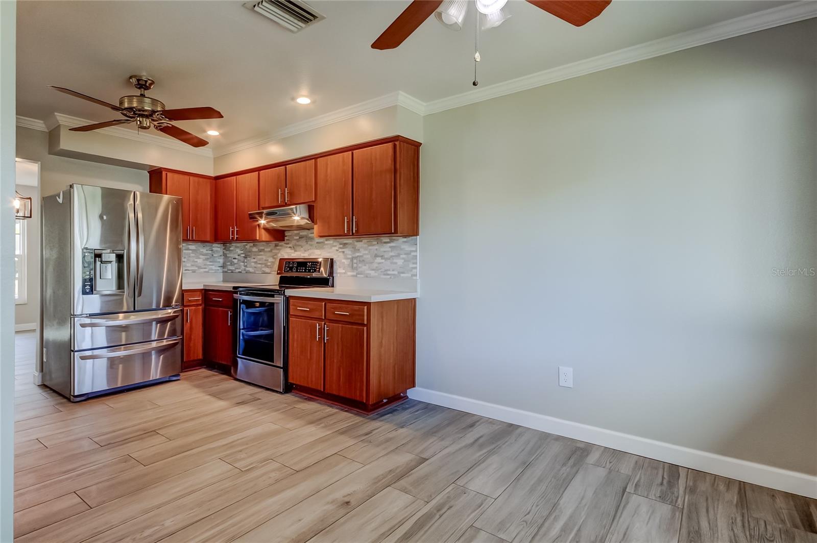 COUNTRY PLACE WEST UNIT II - Residential