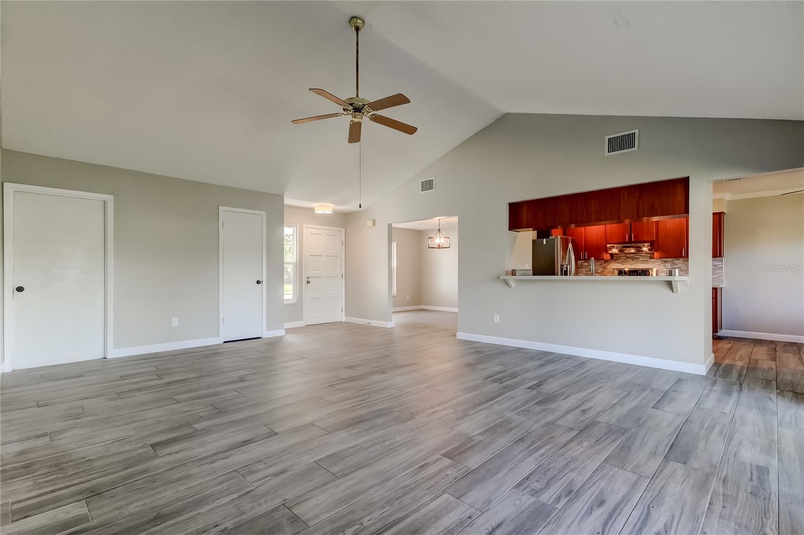 COUNTRY PLACE WEST UNIT II - Residential