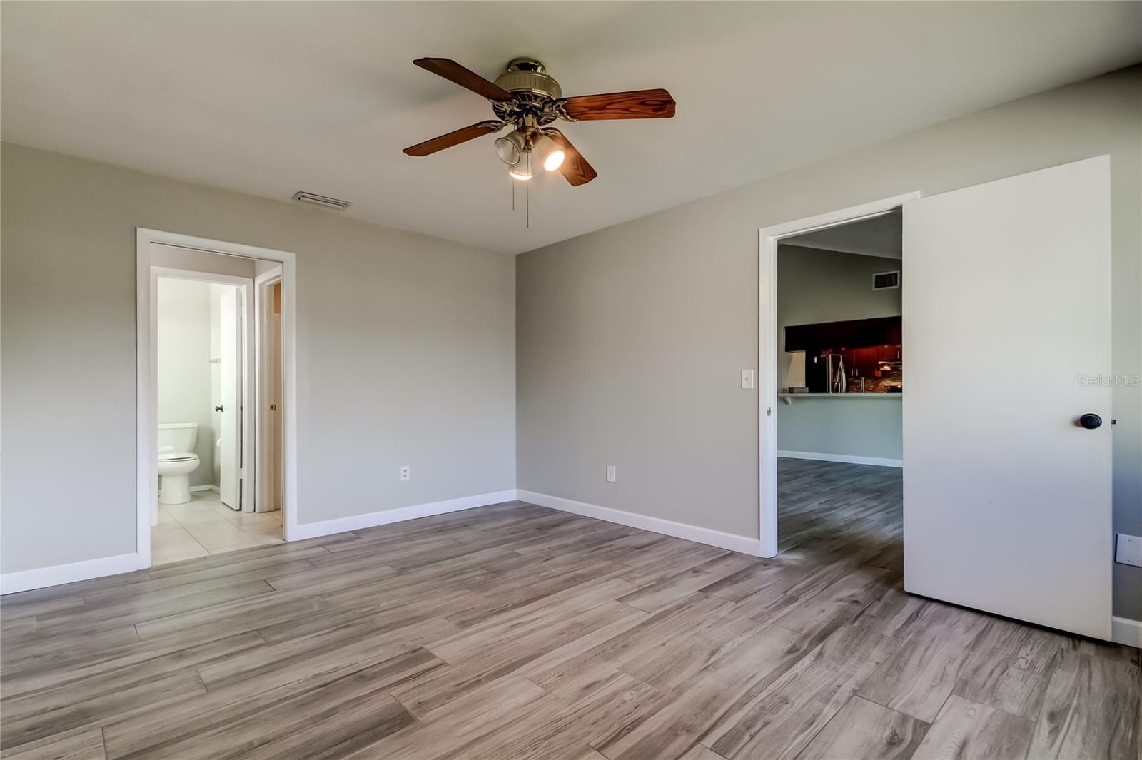 COUNTRY PLACE WEST UNIT II - Residential