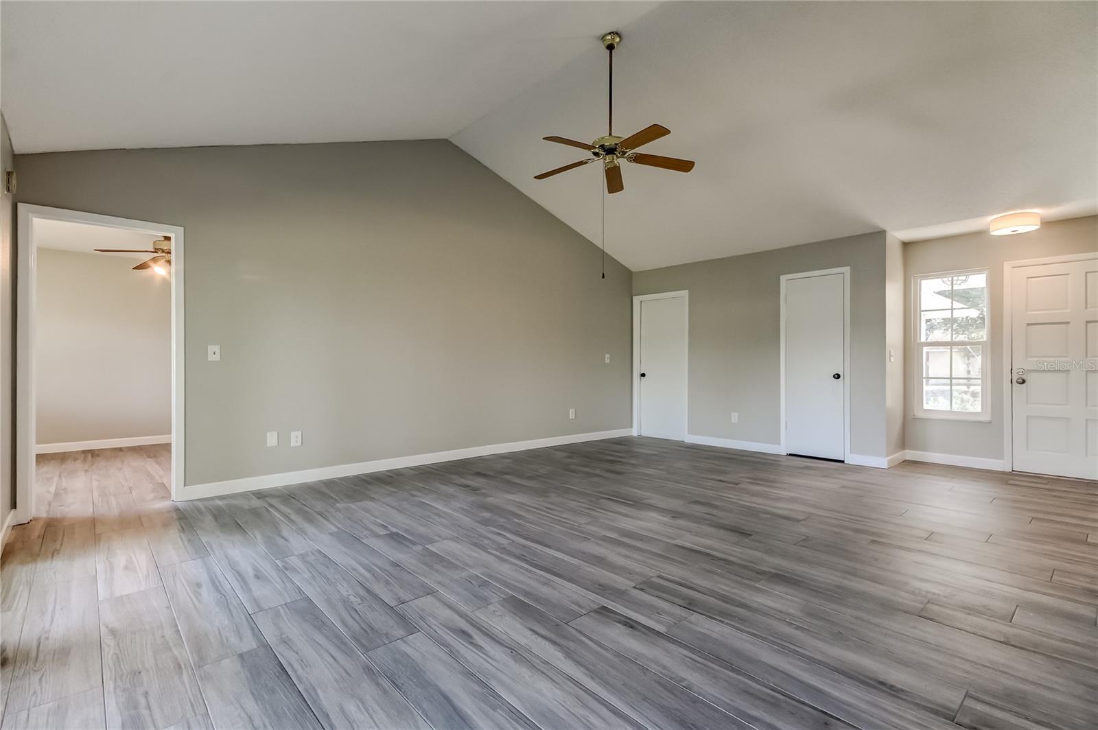 COUNTRY PLACE WEST UNIT II - Residential