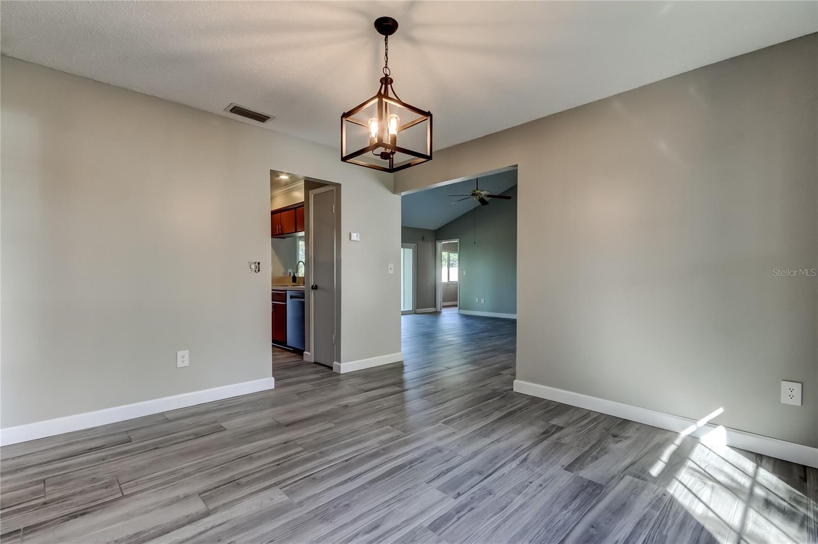 COUNTRY PLACE WEST UNIT II - Residential