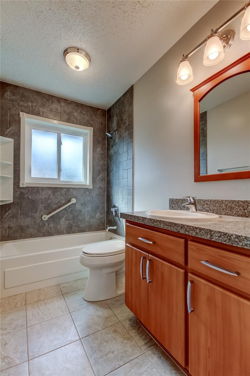 COUNTRY PLACE WEST UNIT II - Residential