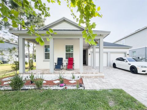 A home in WINTER GARDEN