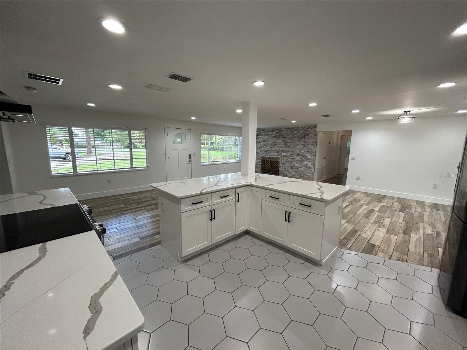 LITTLE WASHINGTON ESTATES - Residential