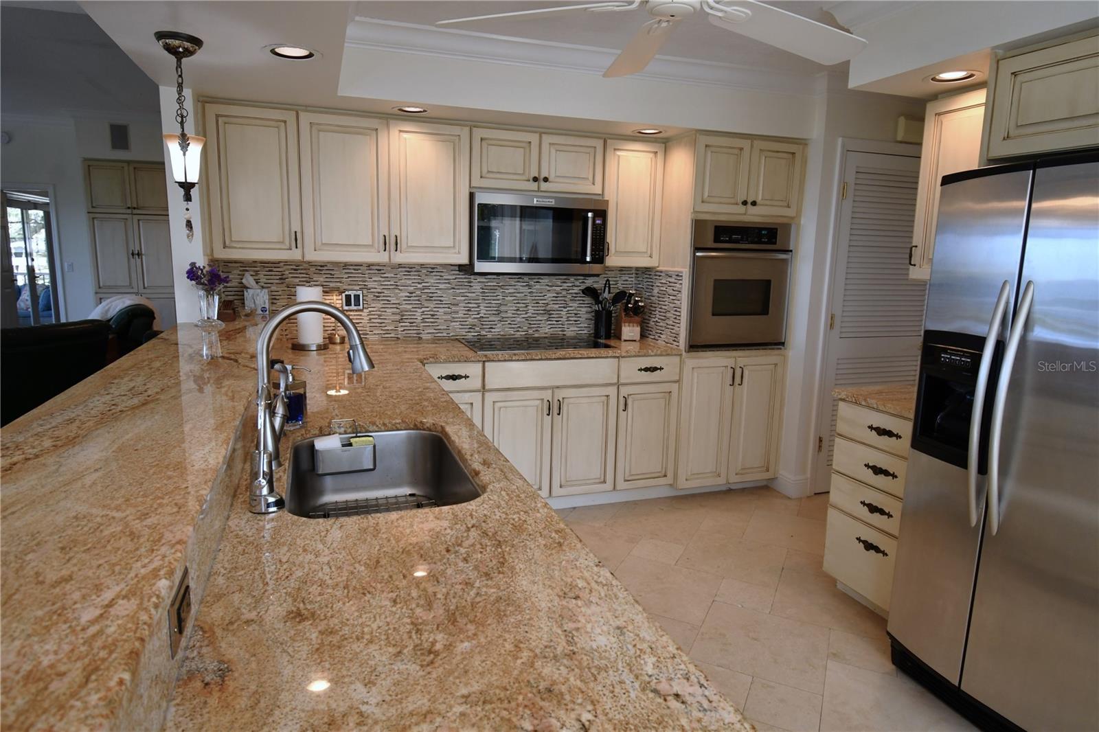 WHITFIELD ESTATES UNIT 1 - Residential Lease