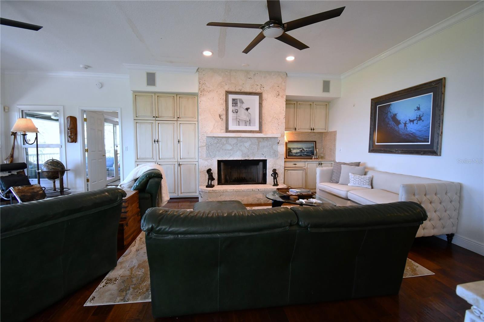 WHITFIELD ESTATES UNIT 1 - Residential Lease