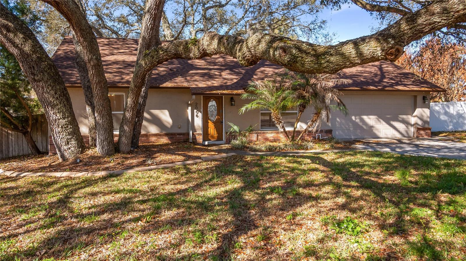 CLERMONT LAKE MINN CHAIN O LAKES - Residential