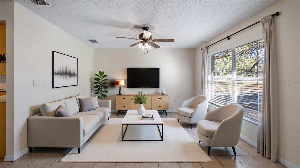 Photo of 2006 The Cres, Clermont, FL 34711 (MLS # G5109759)