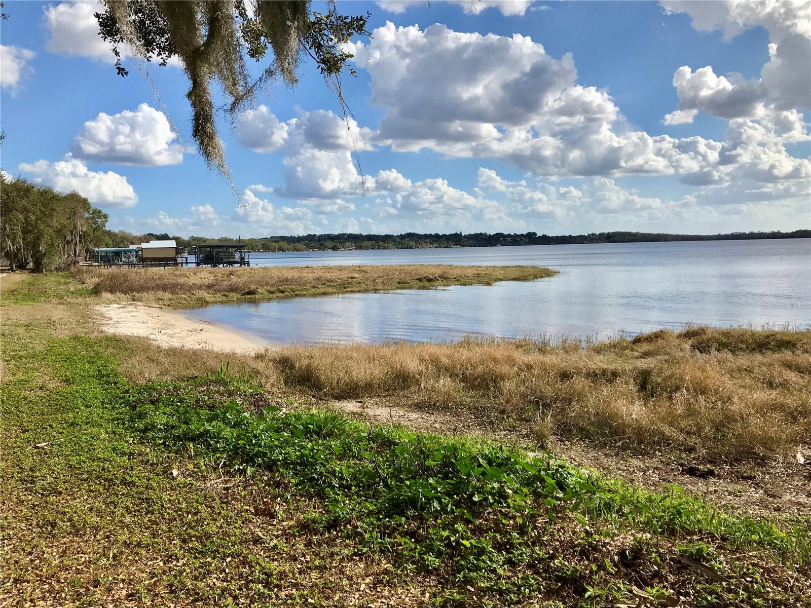 CLERMONT LAKE MINN CHAIN O LAKES - Residential