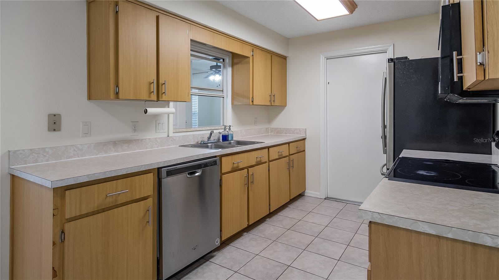 CLERMONT LAKE MINN CHAIN O LAKES - Residential