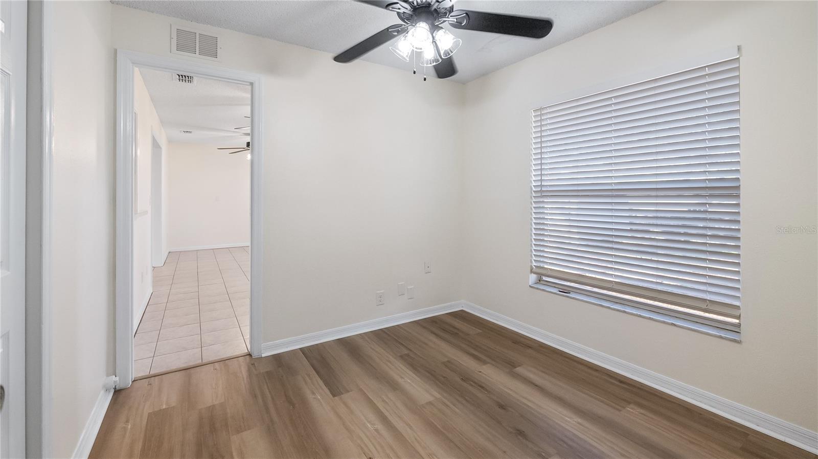 CLERMONT LAKE MINN CHAIN O LAKES - Residential