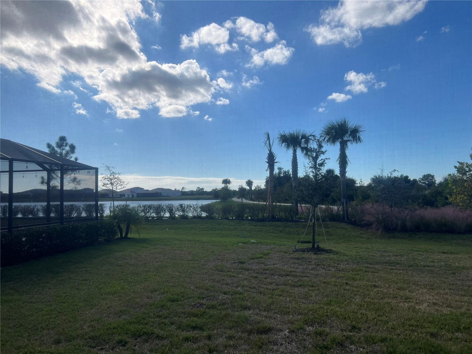 LAKESPUR/WELLEN PARK - Residential Lease