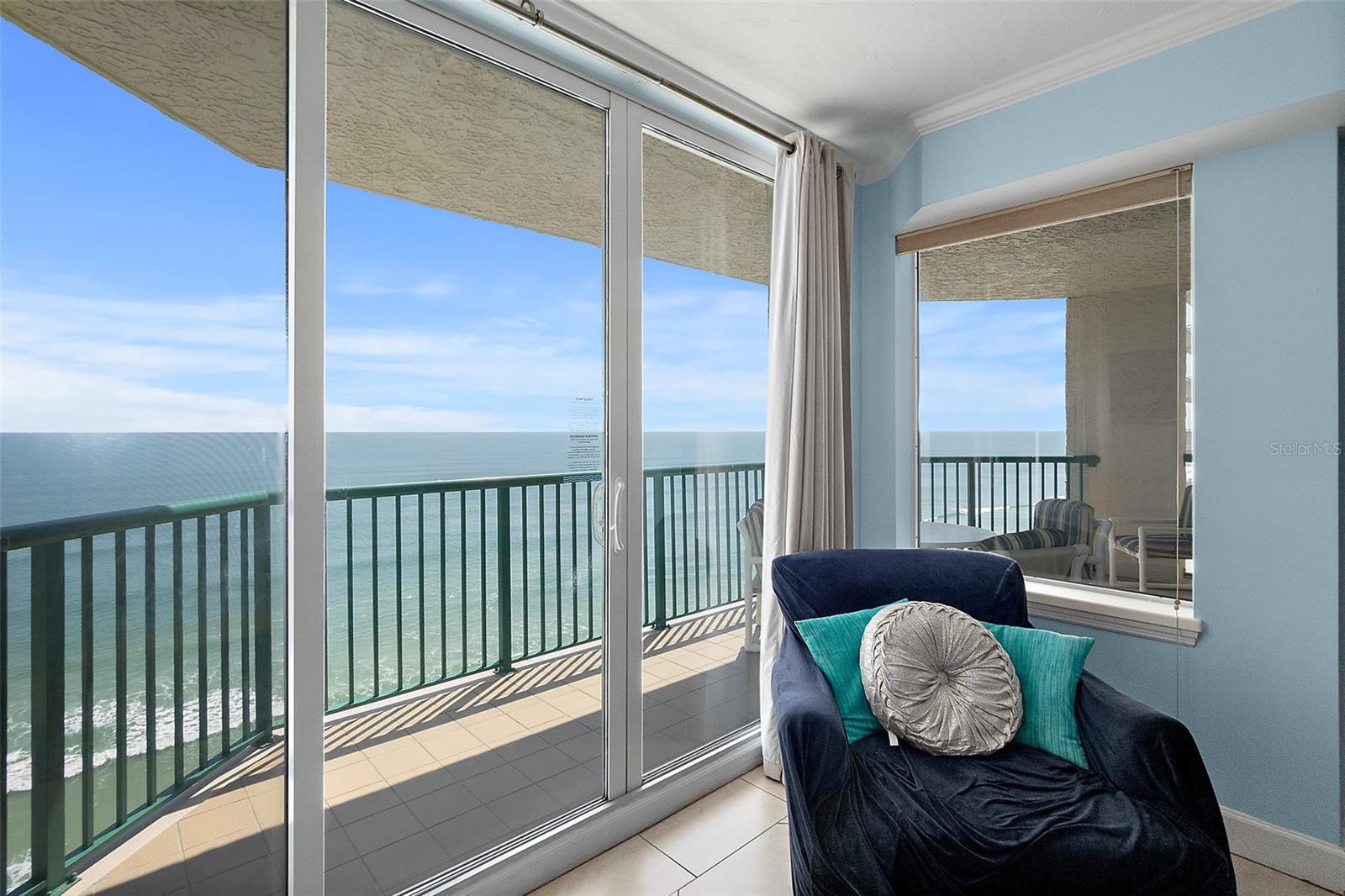 DIMUCCI TWIN TOWERS N & S - Residential