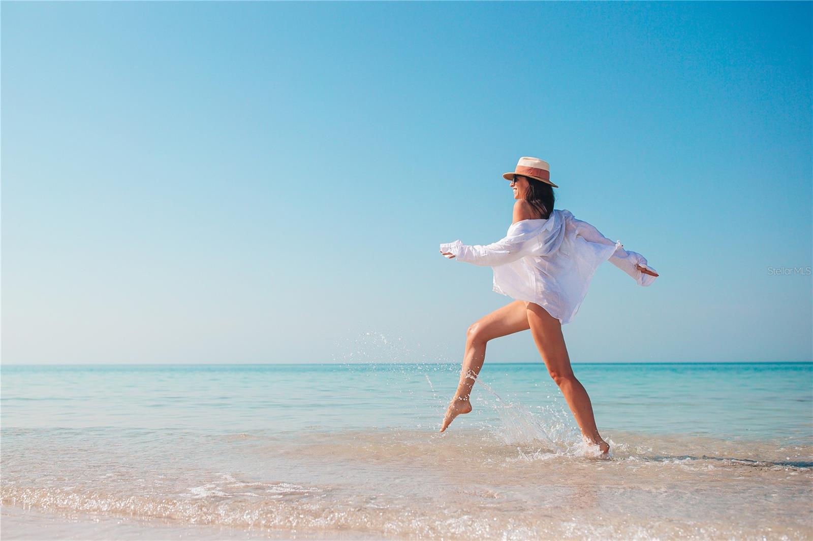 DIMUCCI TWIN TOWERS N & S - Residential