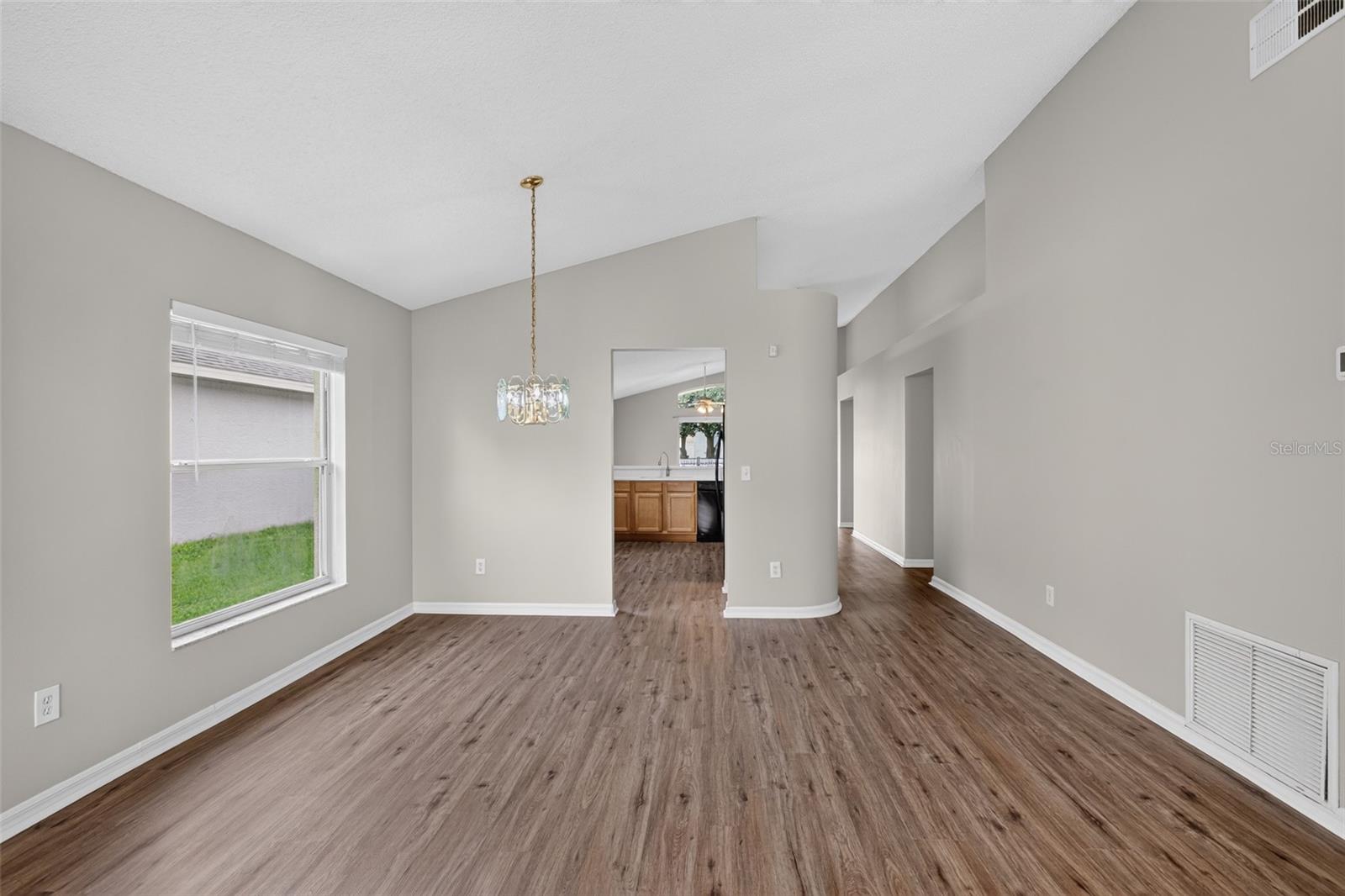 1157 BALLYSHANNON PARKWAY