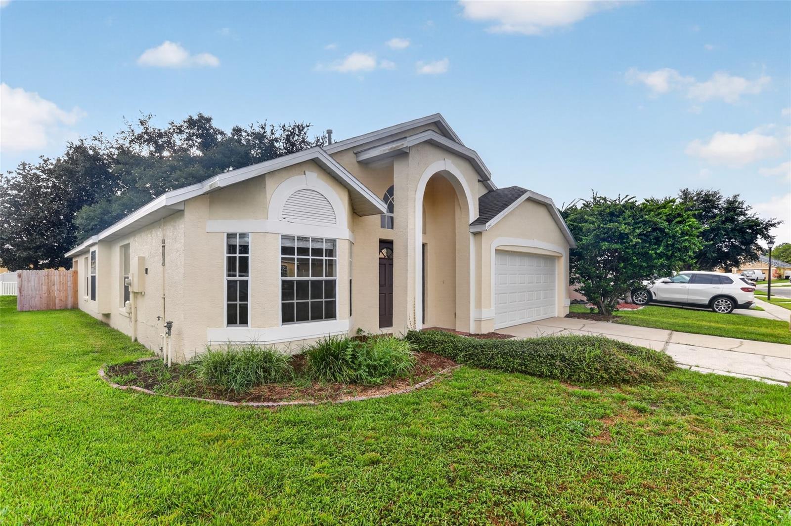 1157 BALLYSHANNON PARKWAY