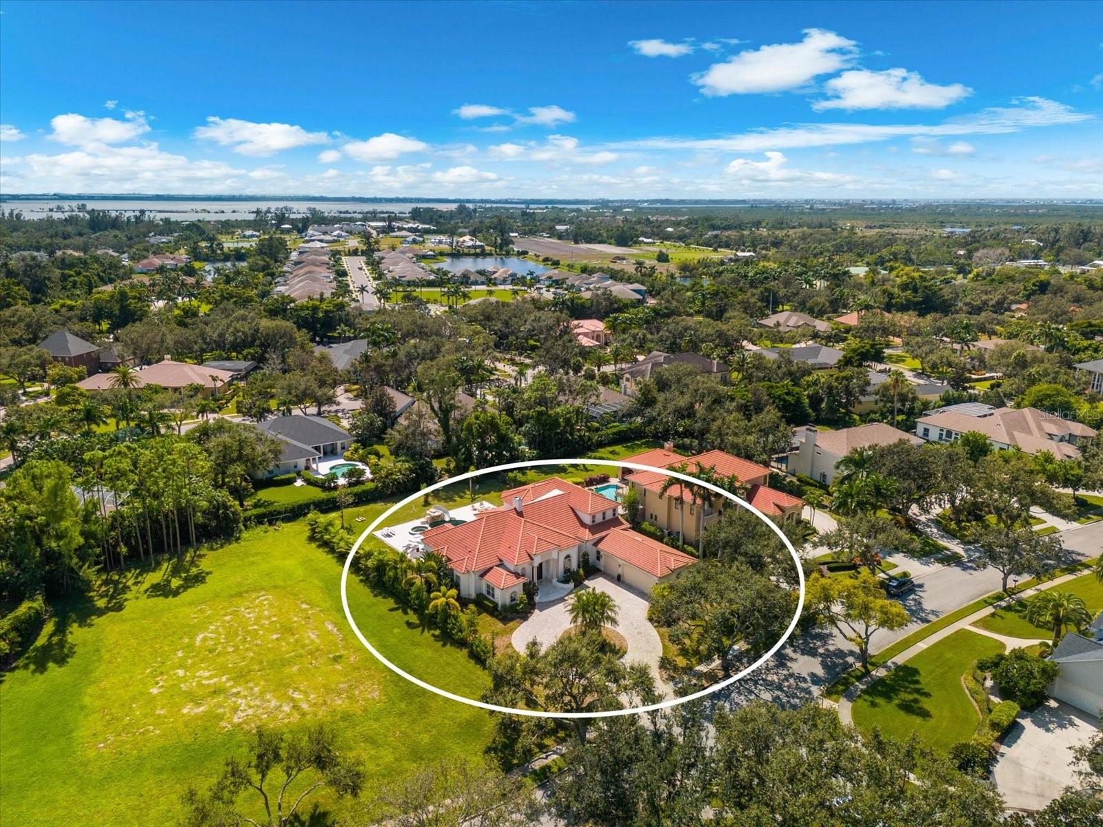 LOOP OF NORTHWEST BRADENTON - Residential