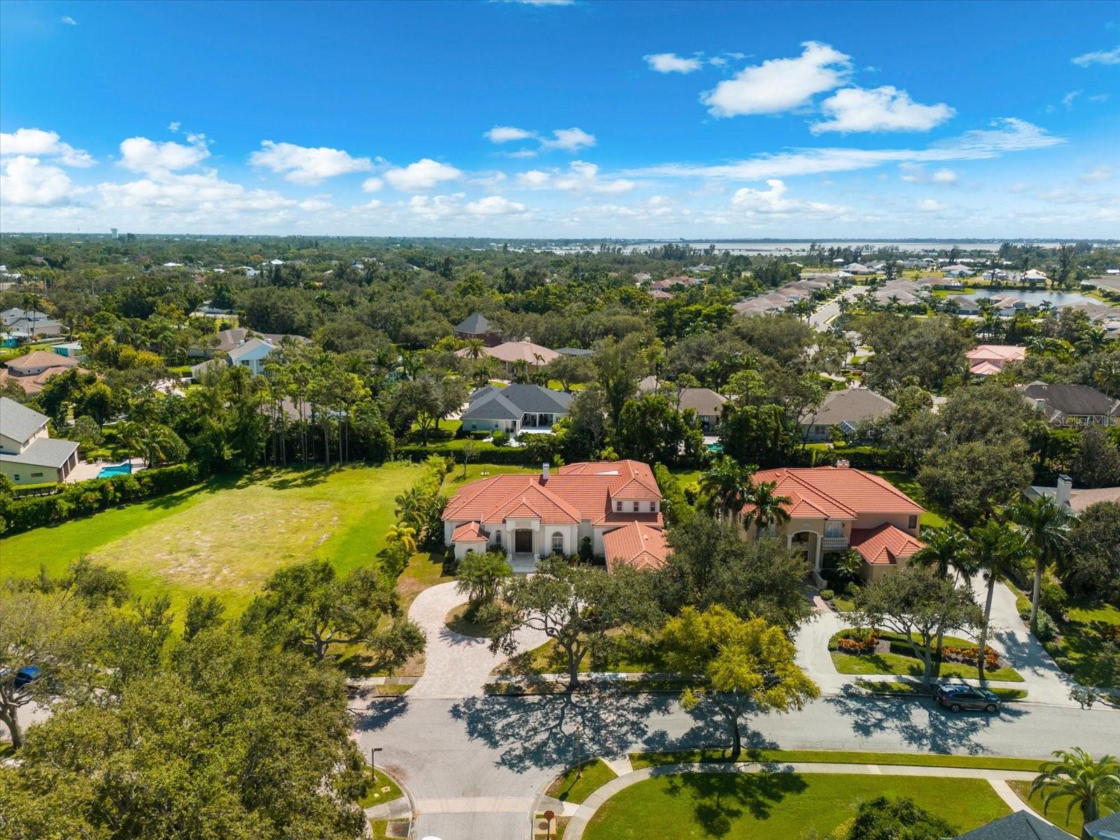 LOOP OF NORTHWEST BRADENTON - Residential