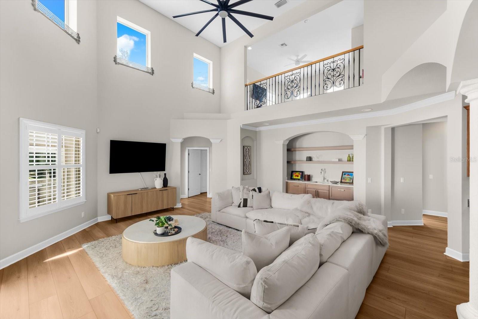 LOOP OF NORTHWEST BRADENTON - Residential