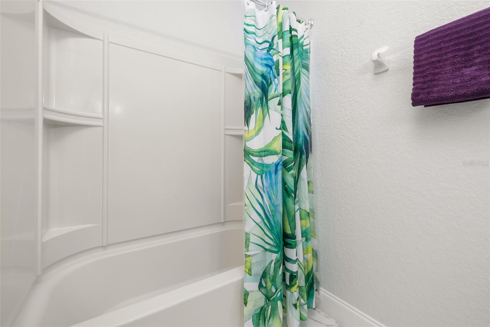 HIGH GROVE UNIT 02 - Residential