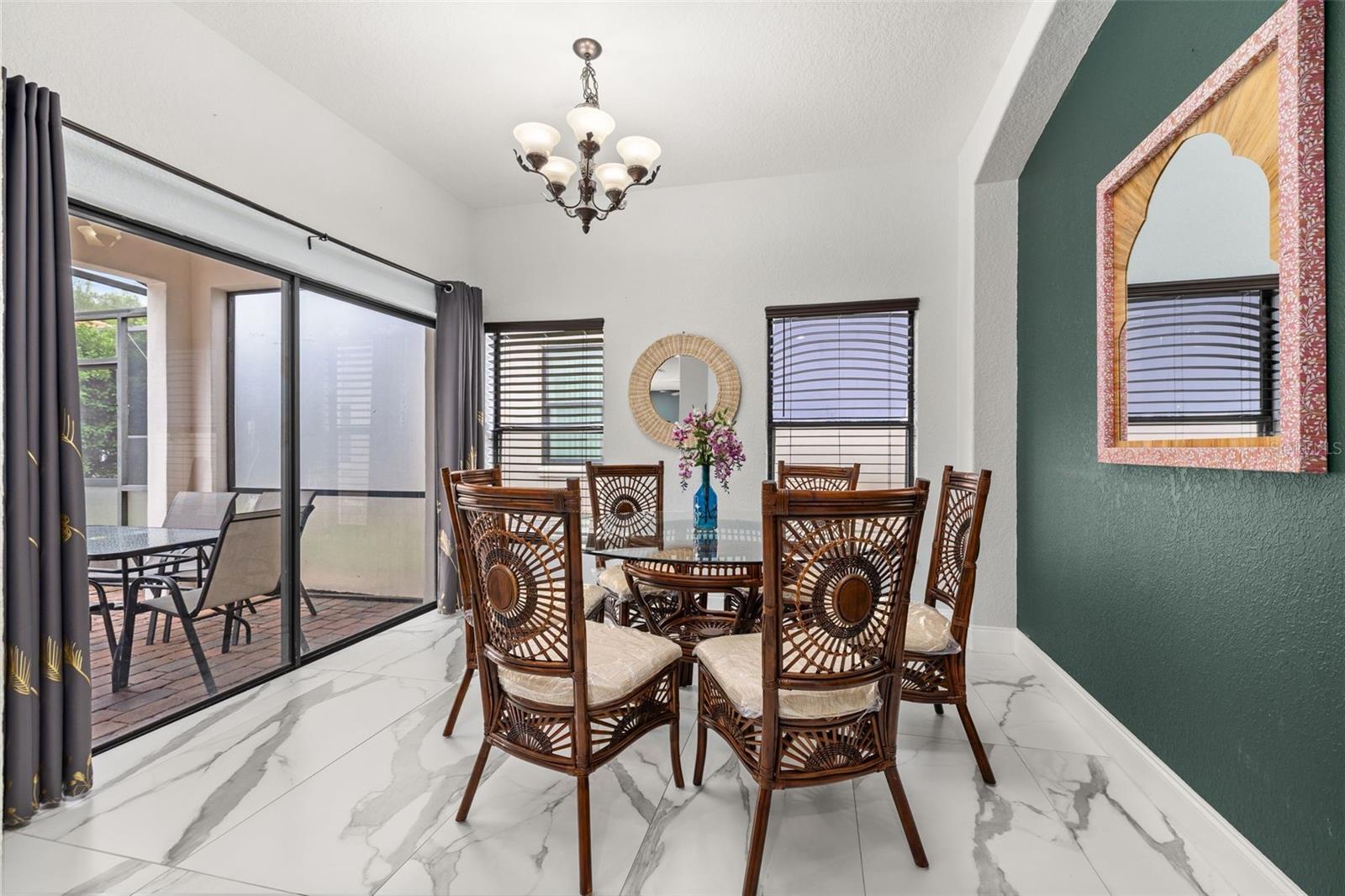 HIGH GROVE UNIT 02 - Residential