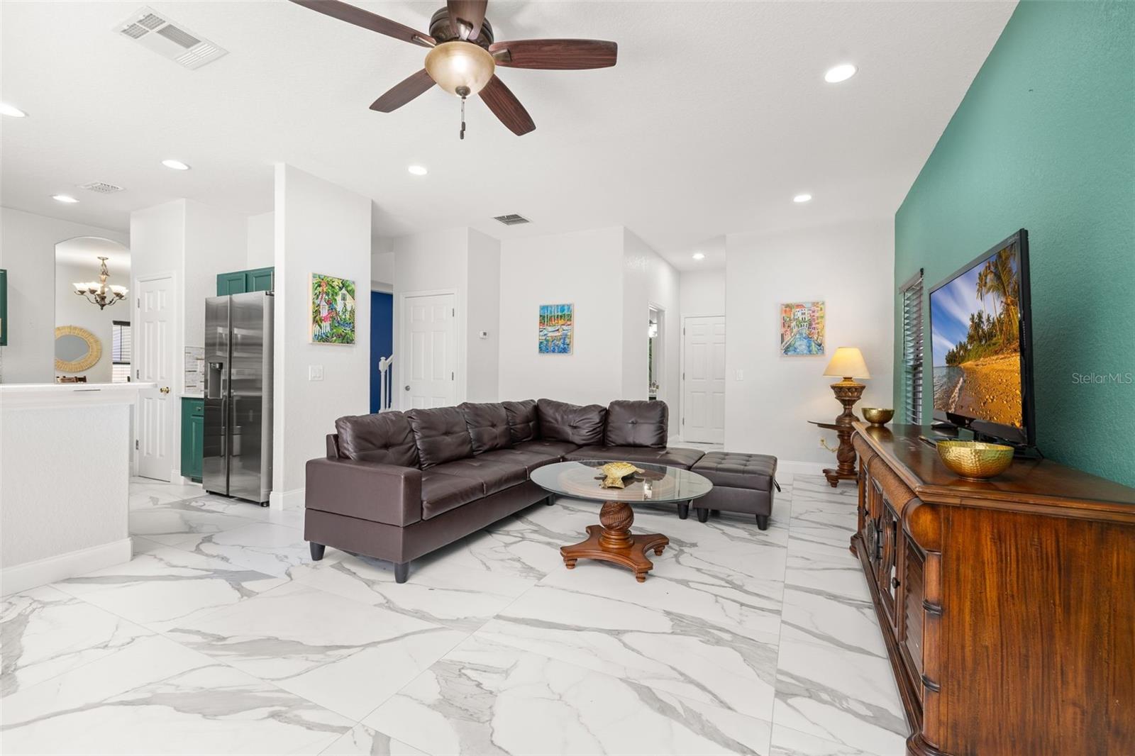 HIGH GROVE UNIT 02 - Residential