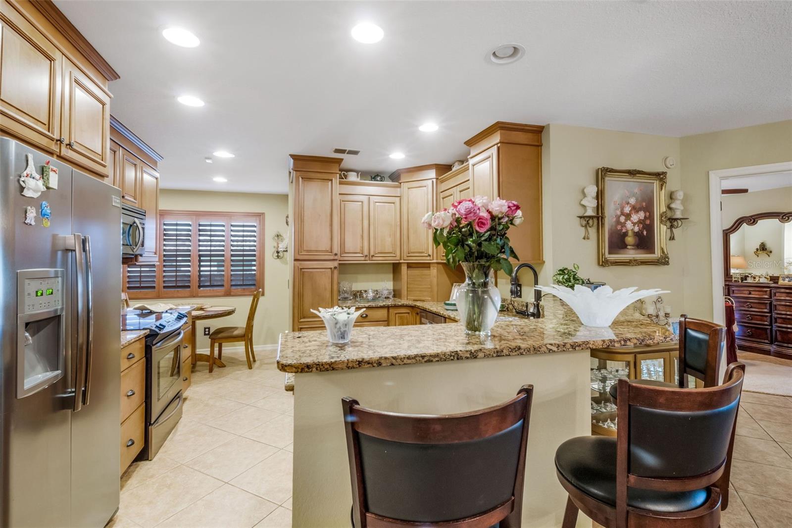 VILLAS BY LAKE - Residential