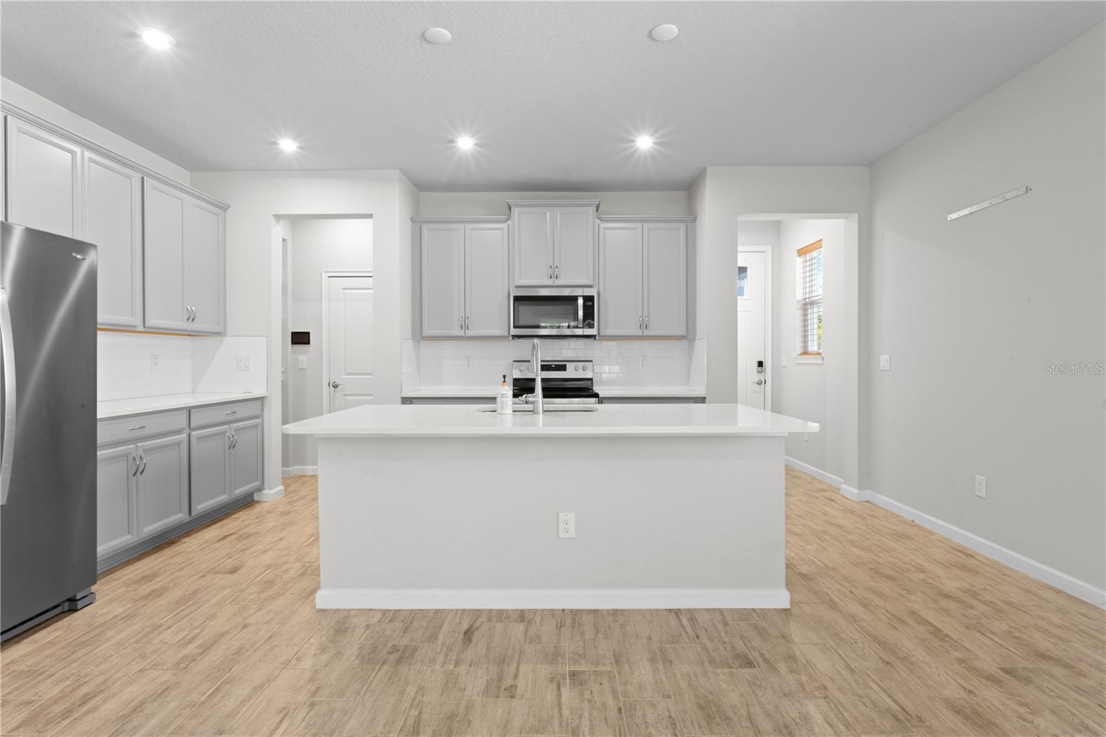 CITRON GROVE - Residential