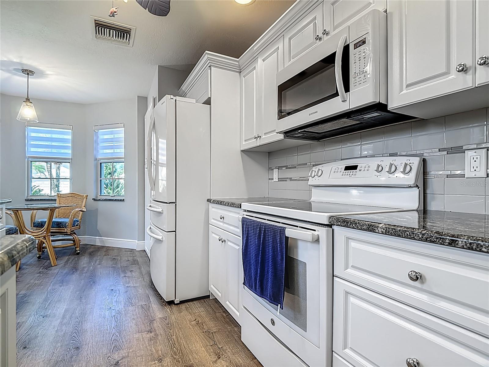 DEL VERA COUNTRY CLUB - Residential