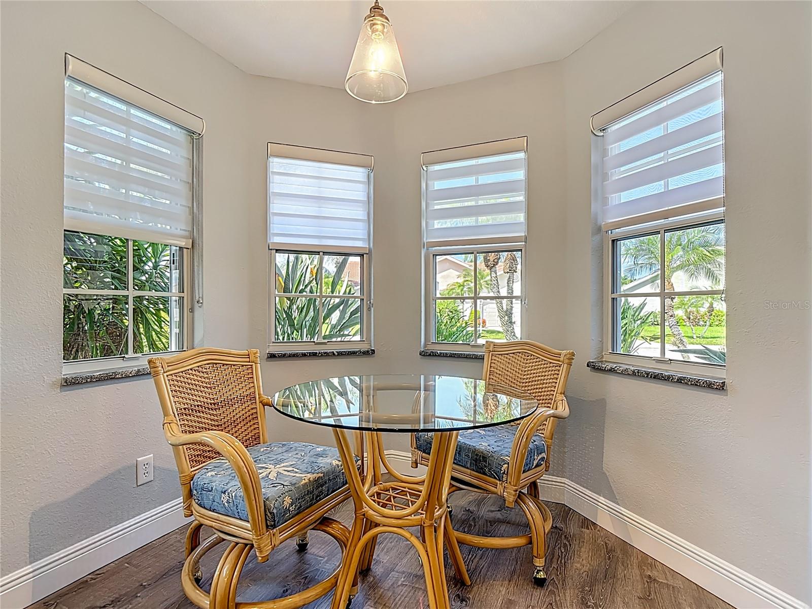 DEL VERA COUNTRY CLUB - Residential