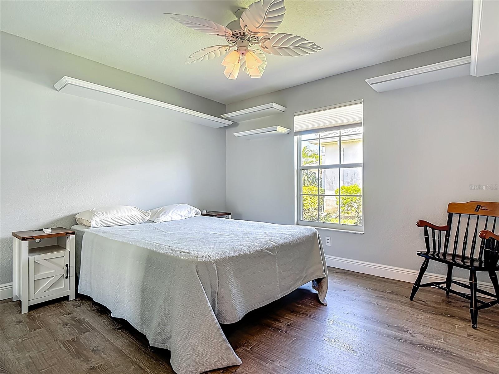 DEL VERA COUNTRY CLUB - Residential