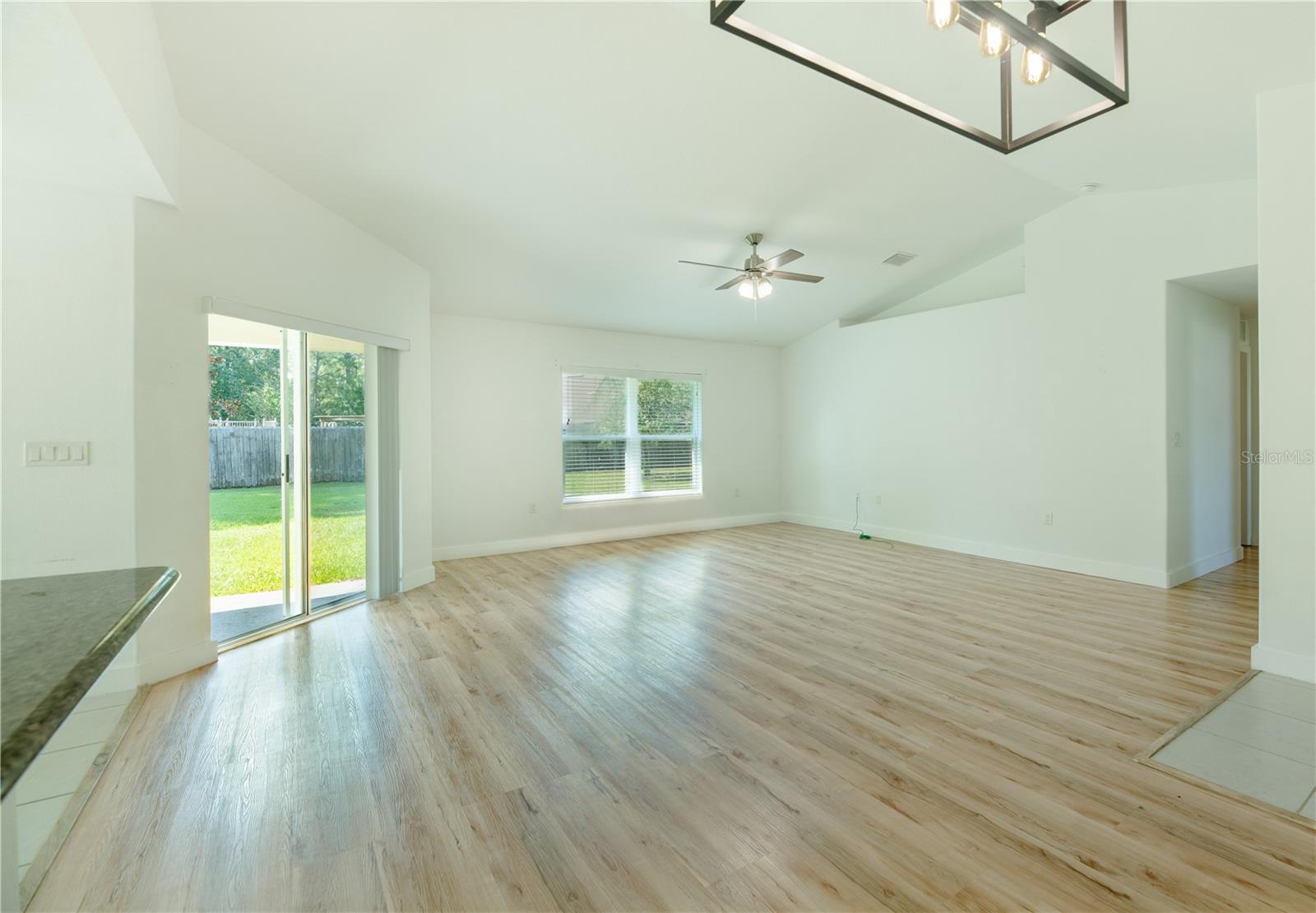 16 RADIUM LANE
