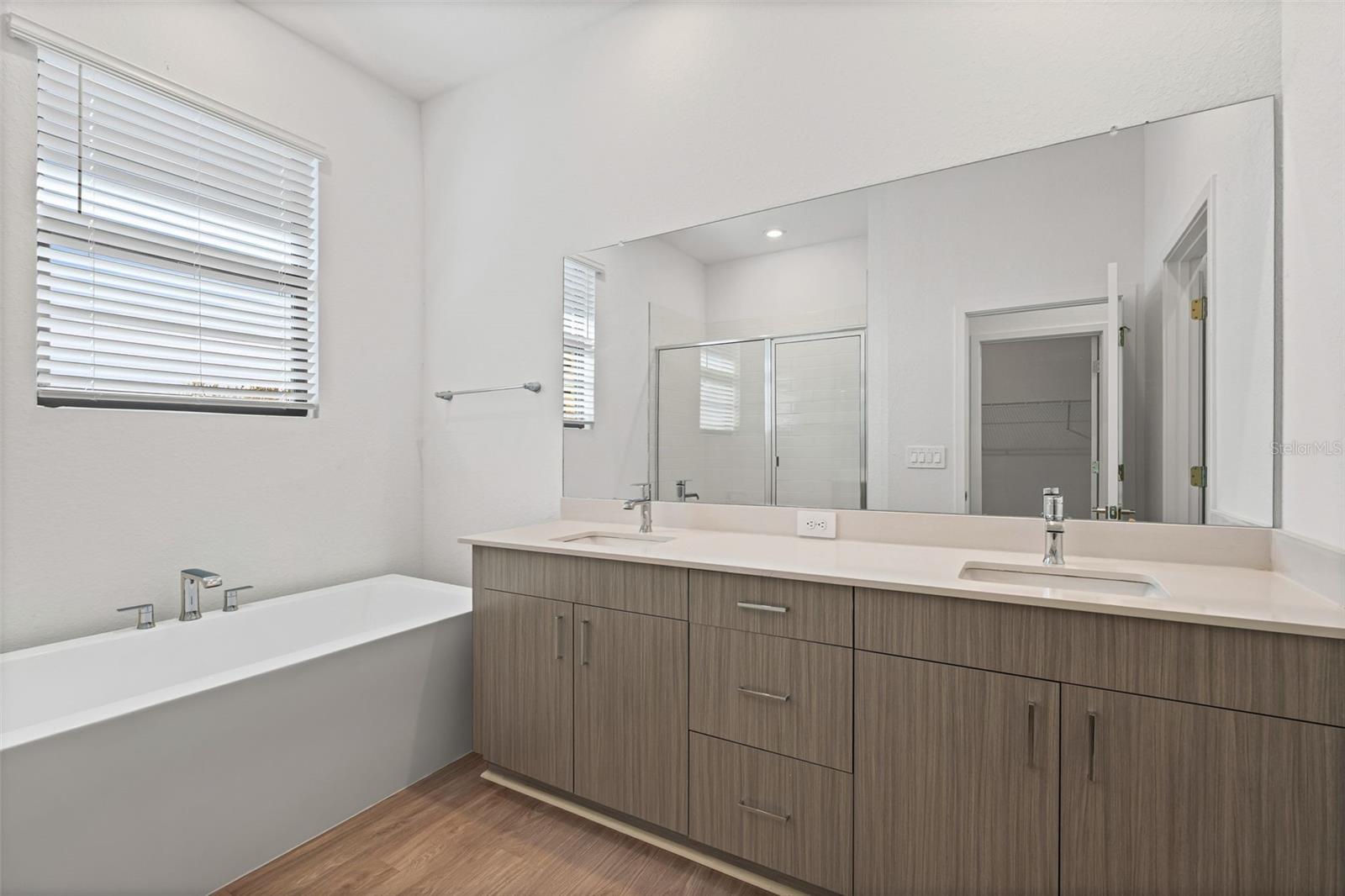 STELLAR AT MASTERS AVENUE - Residential Lease